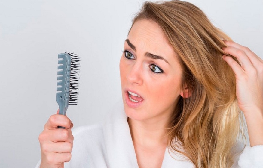 Adopt our 4 tips to stop losing your hair in the face of stress